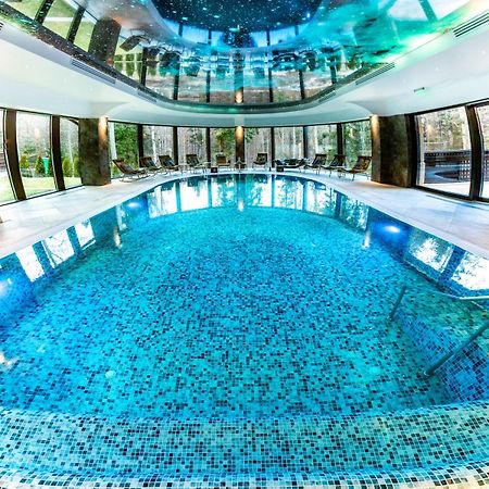 Hotel Foisorul Cu Flori Синая Екстериор снимка