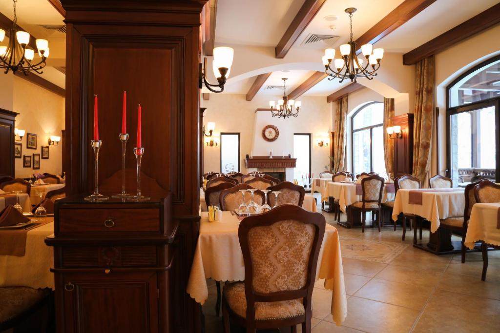 Hotel Foisorul Cu Flori Синая Екстериор снимка