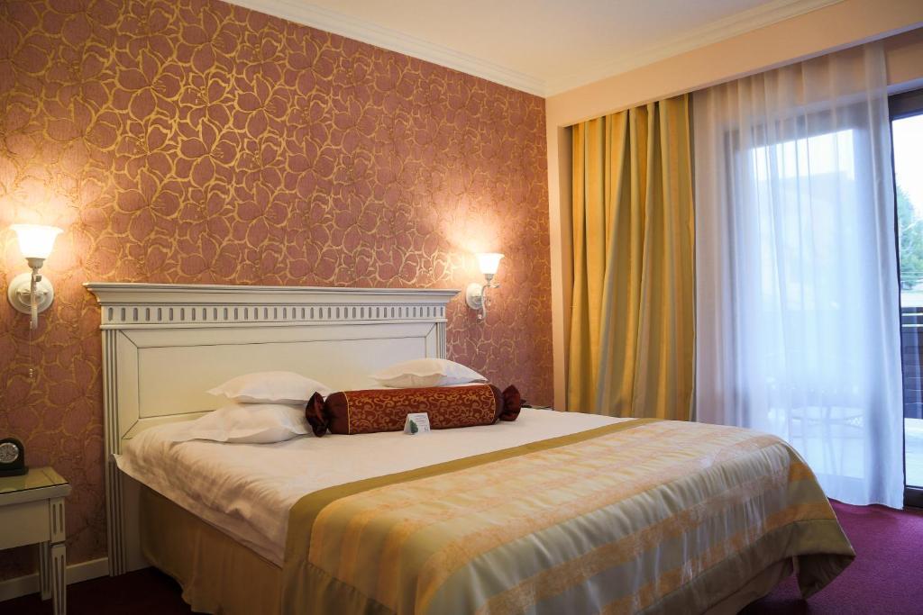 Hotel Foisorul Cu Flori Синая Стая снимка